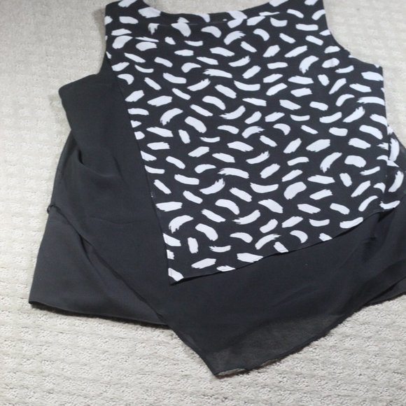 Calvin Klein Flowy Black and White Asymmetrical Business Tank - Picture 2 of 4